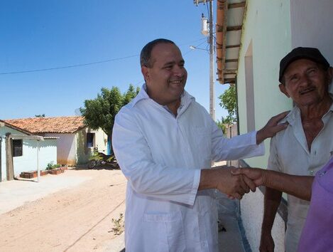 Mais Médicos está em quase 80% dos municípios com menos de 52 mil habitantes